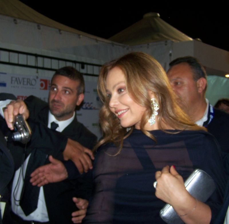 ornella-muti-ride-06-08.jpg