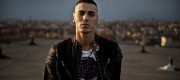 Intervista a Marracash: "Fin qui tutto bene" un'Italia in caduta libera