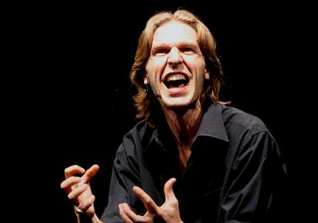 giulio-casale.jpg Giulio Casale